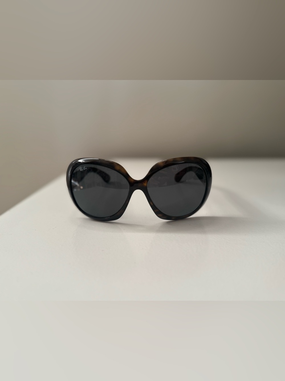 Ray-Ban Jackie Ohh II - Polished Light Havana Frame & Green Solid Classic Lens - Picture 7 of 13